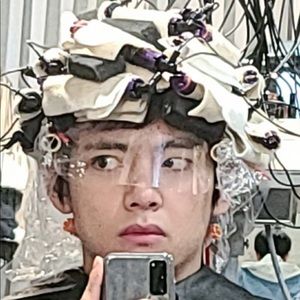 Meet your Posher, Claire